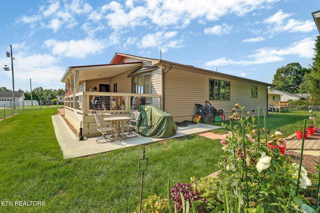 310 Southgate Drive, Crossville, TN 38555
