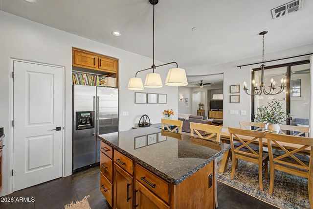 18650 N THOMPSON PEAK Parkway 2042, Scottsdale, AZ 85255