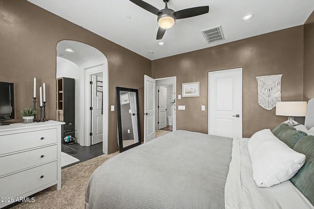 18650 N THOMPSON PEAK Parkway 2042, Scottsdale, AZ 85255