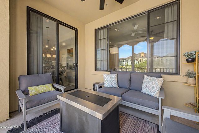 18650 N THOMPSON PEAK Parkway 2042, Scottsdale, AZ 85255