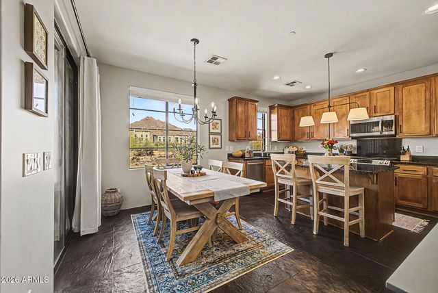 18650 N THOMPSON PEAK Parkway 2042, Scottsdale, AZ 85255
