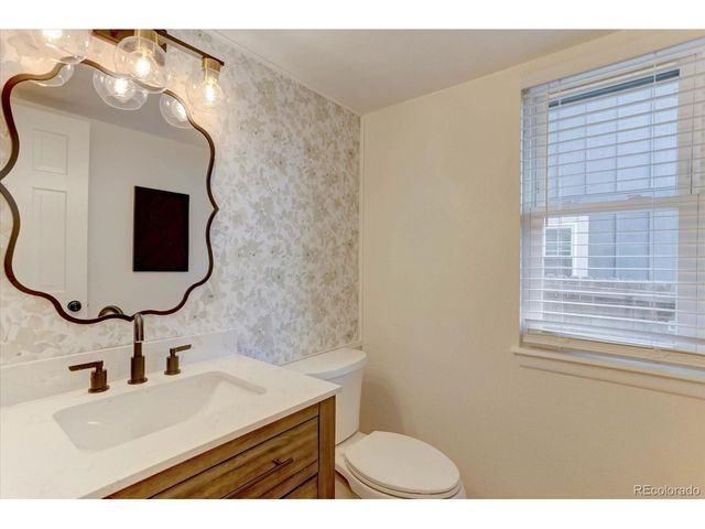 7643 Sunshine Peak, Littleton, CO 80127