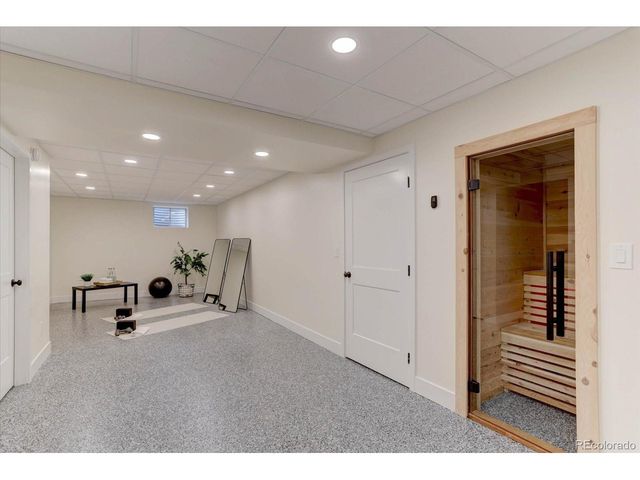 7643 Sunshine Peak, Littleton, CO 80127