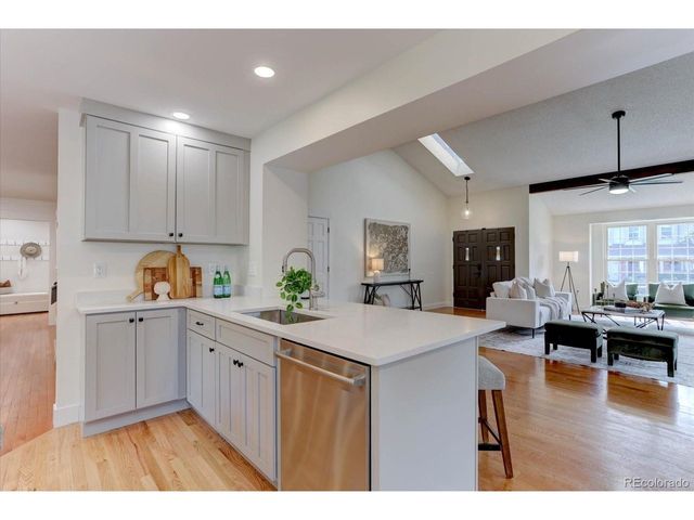 7643 Sunshine Peak, Littleton, CO 80127