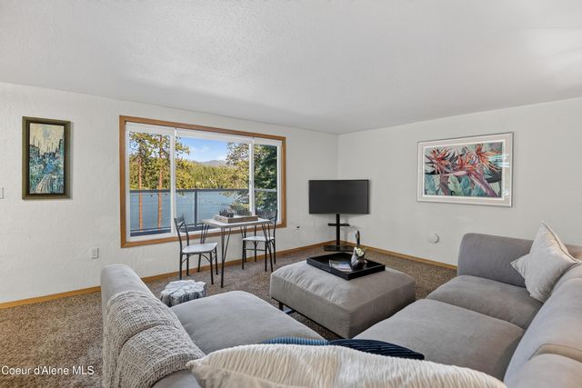 14979 N Shenandoah DR, Hayden, ID 83835