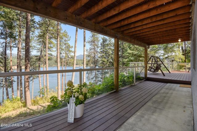 14979 N Shenandoah DR, Hayden, ID 83835