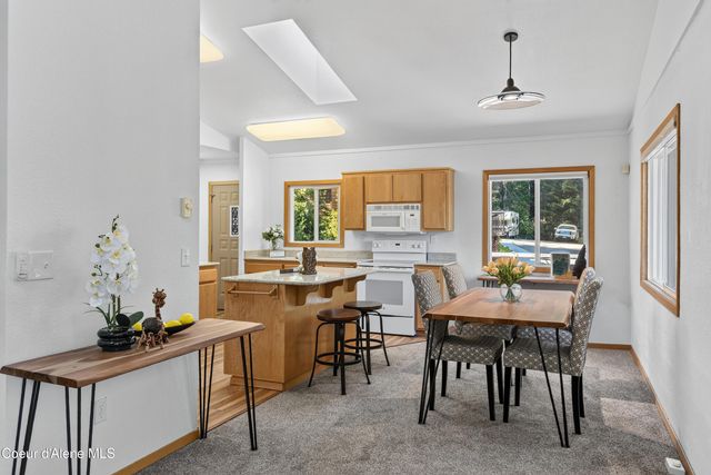 14979 N Shenandoah DR, Hayden, ID 83835