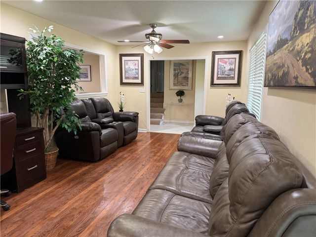 8026 Blue Ridge Boulevard, Kansas City, MO 64138