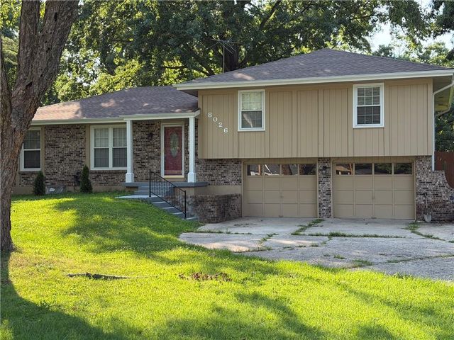 8026 Blue Ridge Boulevard, Kansas City, MO 64138