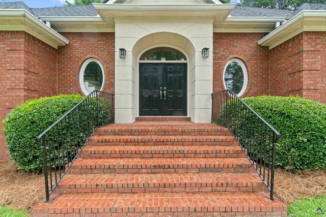 100 S Haven Court, Macon, GA 31210