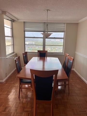 18051 Biscayne Boulevard 1905, Aventura, FL 33160