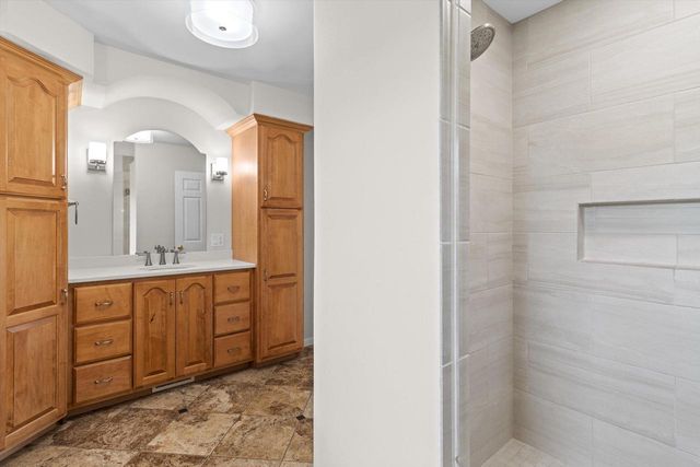 7105 Maple Point Drive, Madison, WI 53719