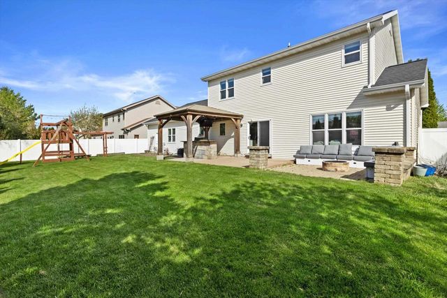 7105 Maple Point Drive, Madison, WI 53719