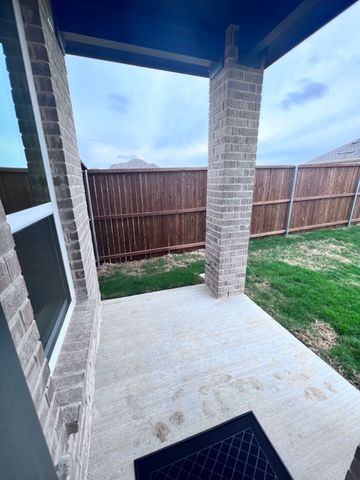 6226 Muller Creek Drive, Celina, TX 75009