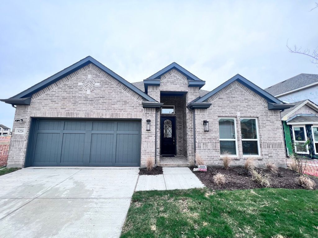 6226 Muller Creek Drive, Celina, TX 75009