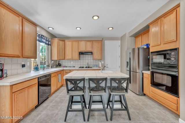 4160 Mystery Drive, Sparks, NV 89436