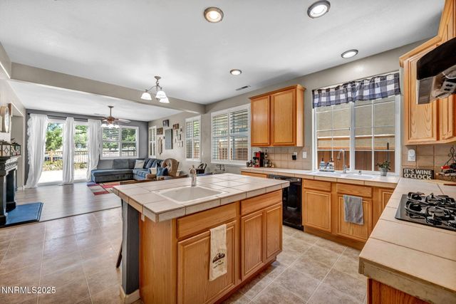 4160 Mystery Drive, Sparks, NV 89436