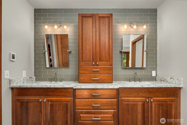 18928 NE 150th Street, Woodinville, WA 98072
