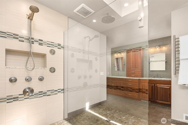 18928 NE 150th Street, Woodinville, WA 98072