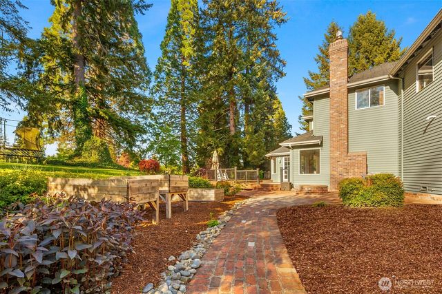 18928 NE 150th Street, Woodinville, WA 98072