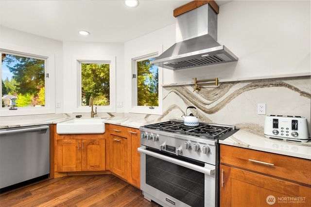 18928 NE 150th Street, Woodinville, WA 98072