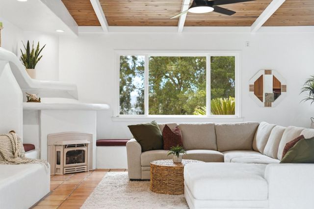 49 Frisch Road, Salinas, CA 93907