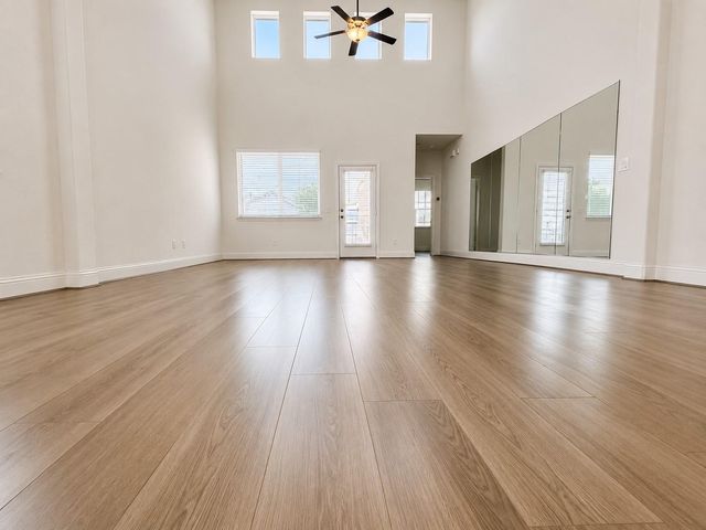 749 Lake Lacosta Drive, Katy, TX 77493