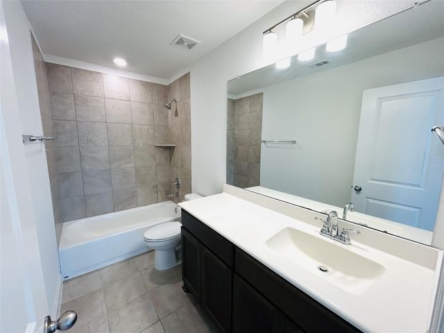 749 Lake Lacosta Drive, Katy, TX 77493
