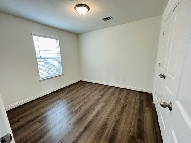 749 Lake Lacosta Drive, Katy, TX 77493
