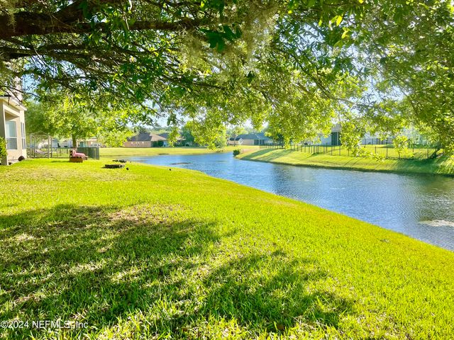13407 DEVAN LEE Drive E, Jacksonville, FL 32226