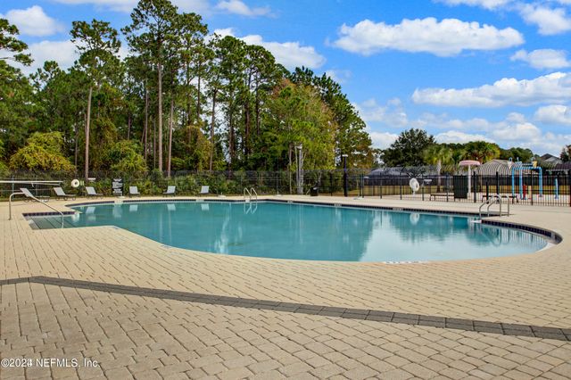 13407 DEVAN LEE Drive E, Jacksonville, FL 32226