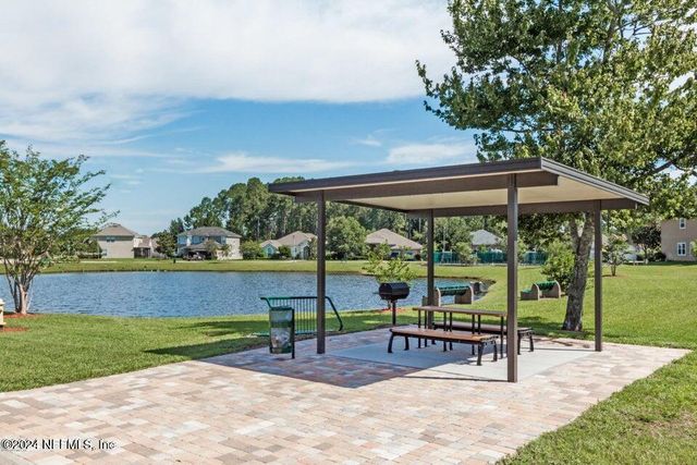 13407 DEVAN LEE Drive E, Jacksonville, FL 32226