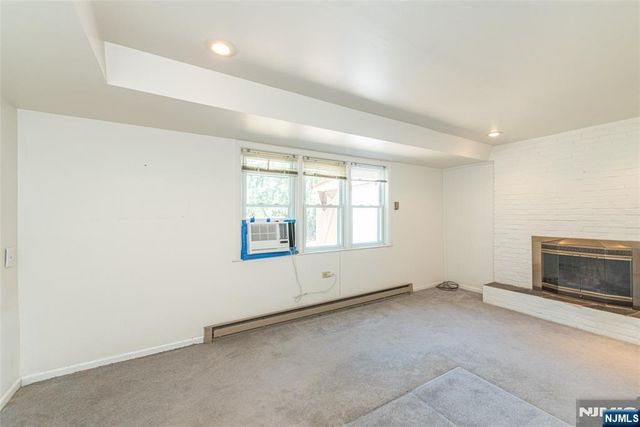 717 Alps Road, Wayne, NJ 07470