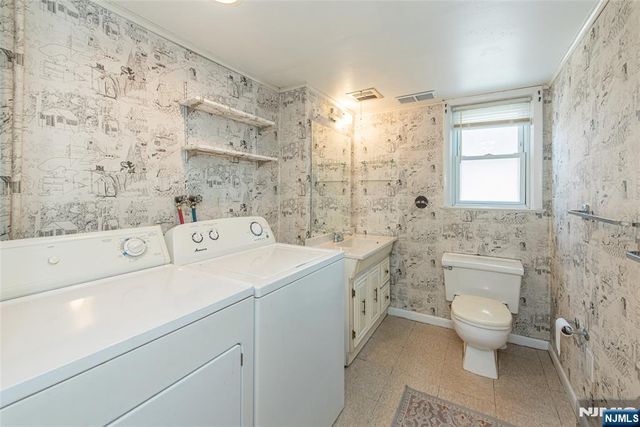 717 Alps Road, Wayne, NJ 07470
