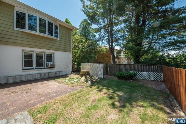 717 Alps Road, Wayne, NJ 07470