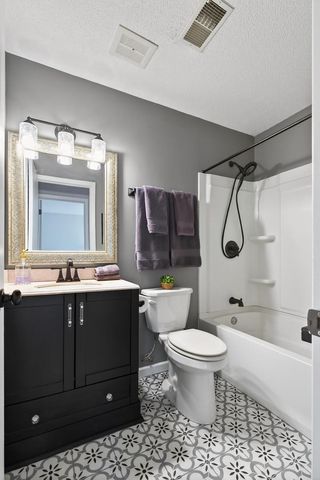 3319 Lower 67th Street E -, Inver Grove Heights, MN 55076