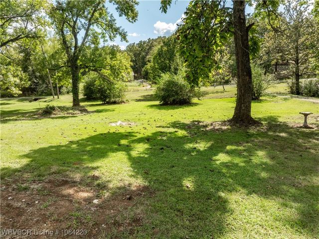 1235 Sunny Slope Drive, Alma, AR 72921