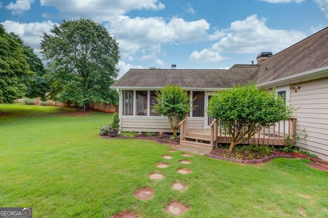 6362 Chestnut Parkway, Flowery Branch, GA 30542