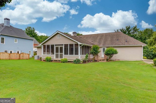 6362 Chestnut Parkway, Flowery Branch, GA 30542