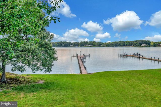 467 GRANDVIEW LNDG, Hague, VA 22469