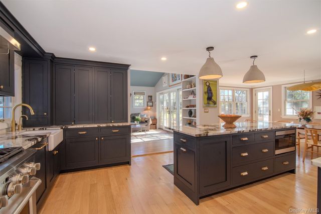 16 Bertha Place, Irvington, NY 10533