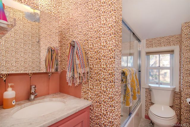 16 Bertha Place, Irvington, NY 10533