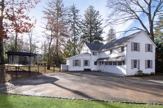 16 Bertha Place, Irvington, NY 10533