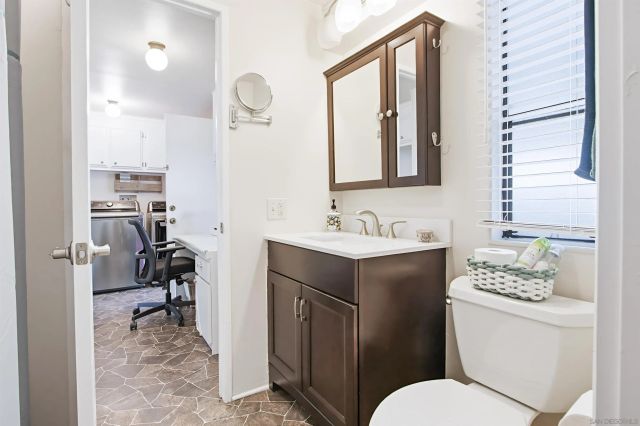 1723 Kiwi Gln, Escondido, CA 92026