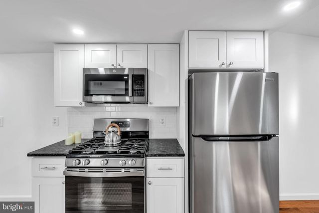 307 JONES AVE, Burlington, NJ 08016