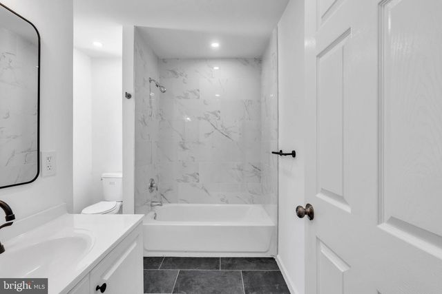 307 JONES AVE, Burlington, NJ 08016