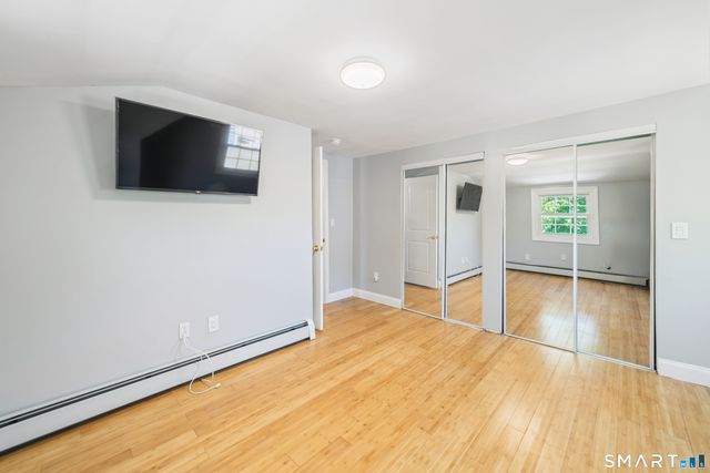 15 Fenway Drive, Hamden, CT 06517