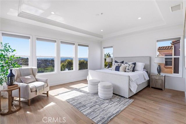 21 Portmarnoch Court, Laguna Hills, CA 92679