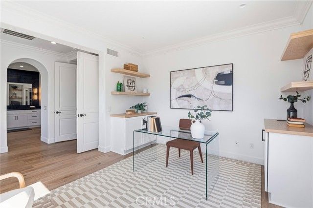 21 Portmarnoch Court, Laguna Hills, CA 92679