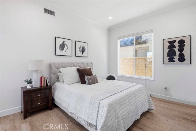 21 Portmarnoch Court, Laguna Hills, CA 92679